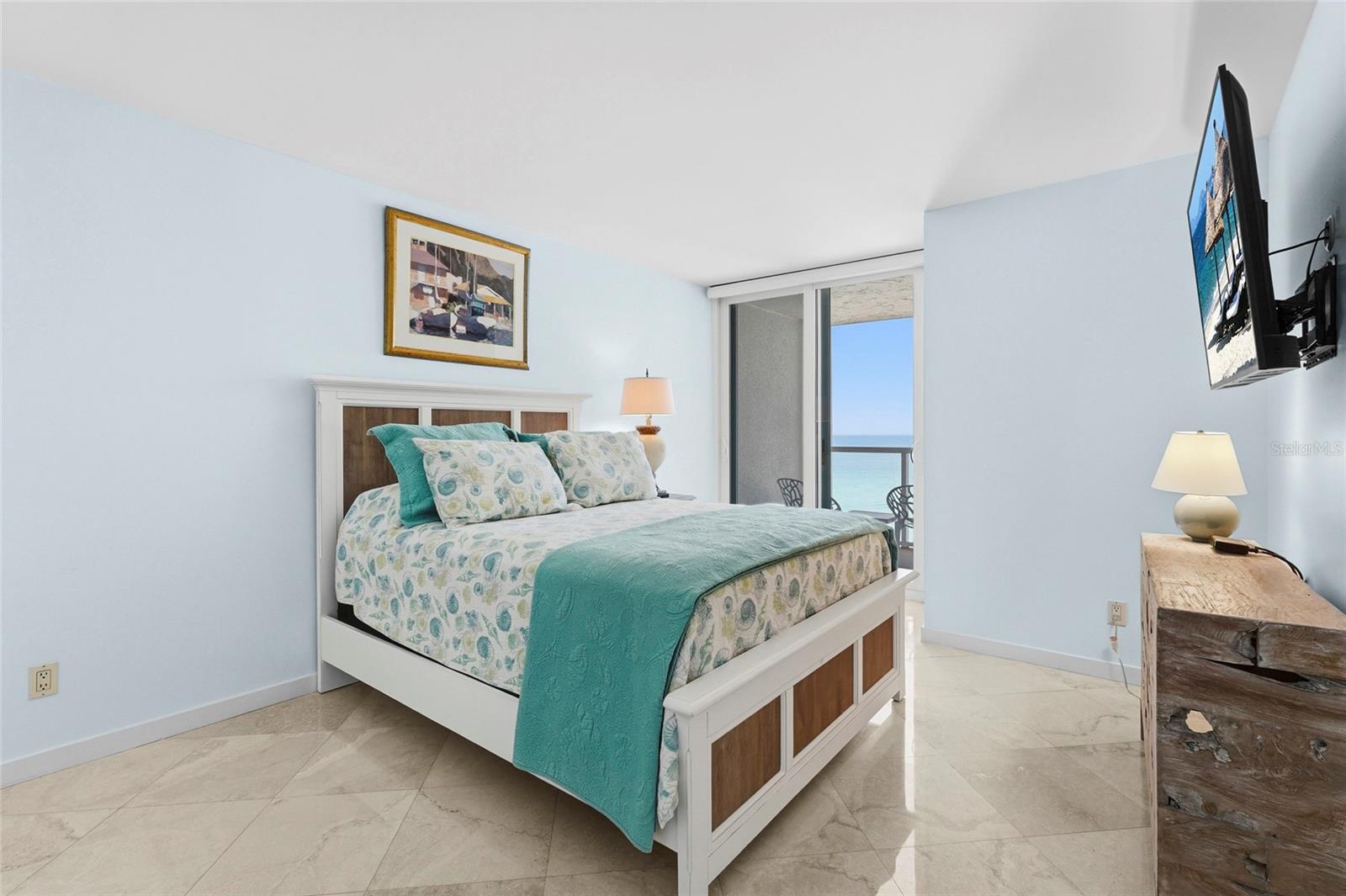 2425 GULF OF MEXICO DR #8C, LONGBOAT KEY, FL, 34228