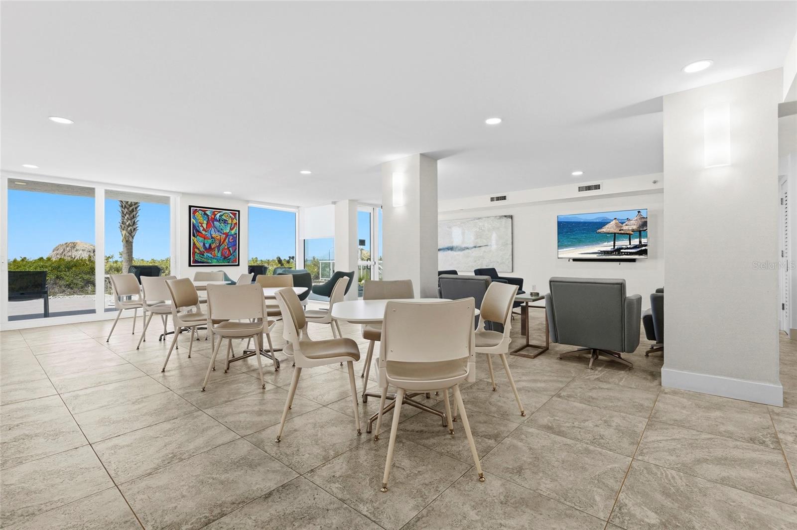 2425 GULF OF MEXICO DR #8C, LONGBOAT KEY, FL, 34228