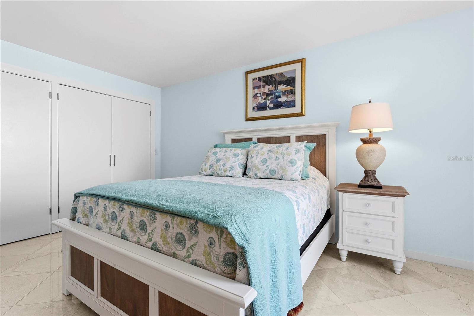 2425 GULF OF MEXICO DR #8C, LONGBOAT KEY, FL, 34228