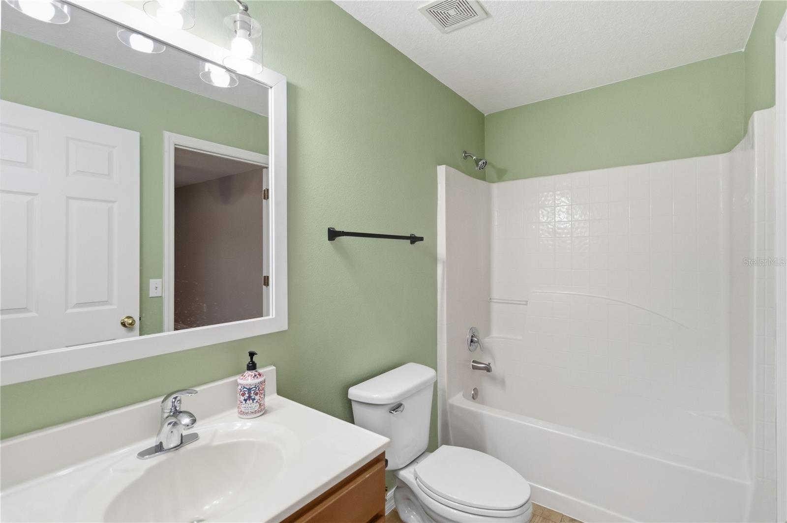 121 FESTIVE CT, CHULUOTA, FL, 32766
