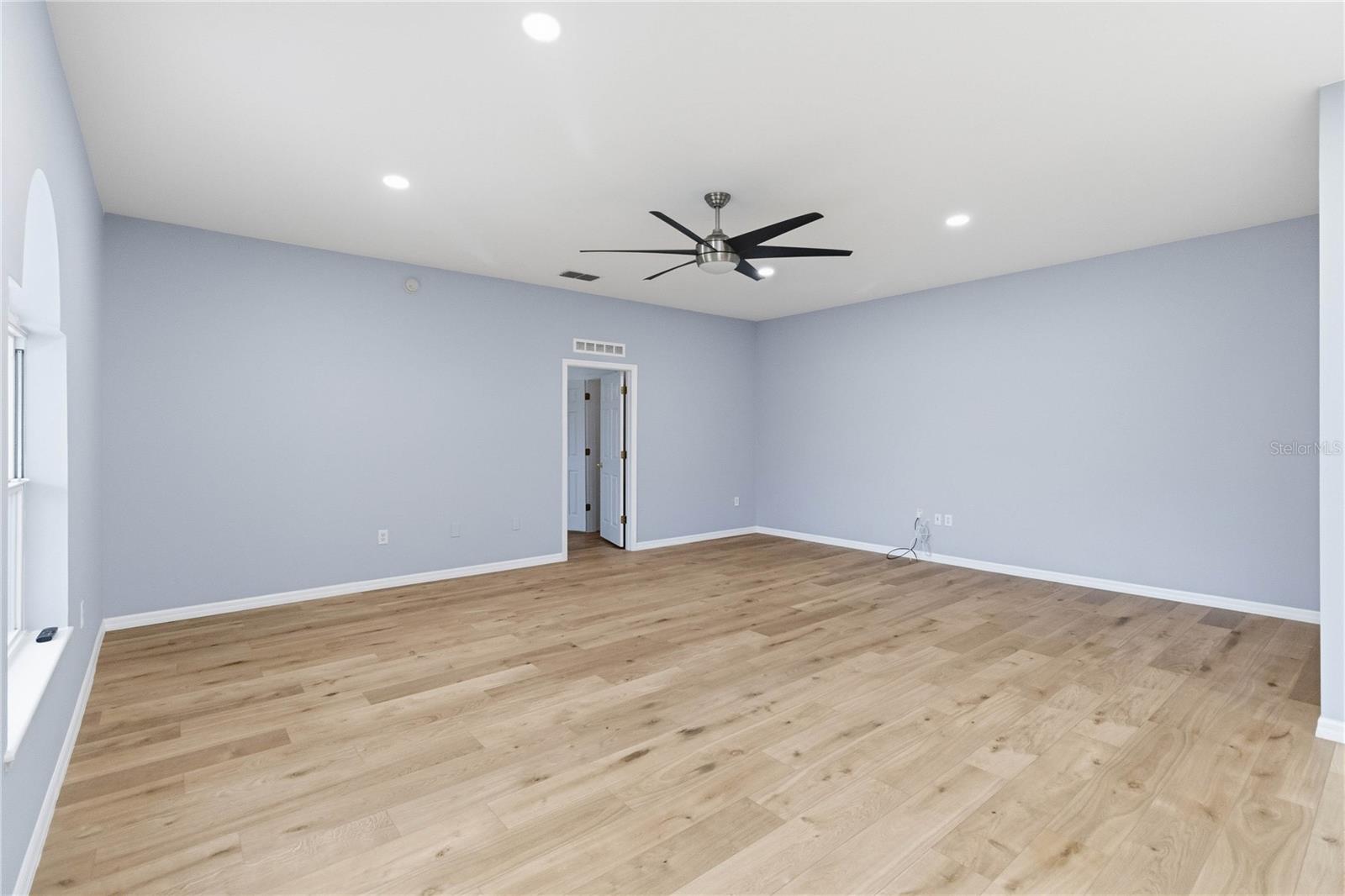121 FESTIVE CT, CHULUOTA, FL, 32766