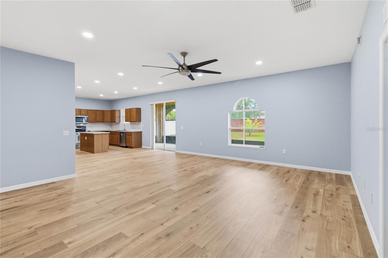 121 FESTIVE CT, CHULUOTA, FL, 32766