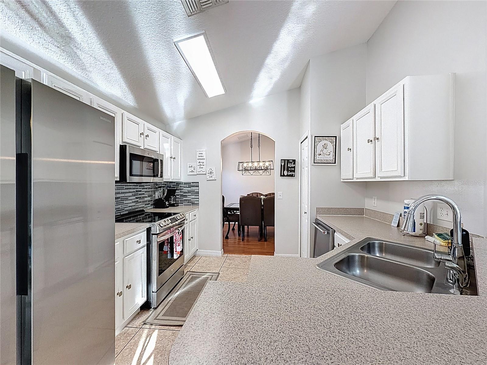 217 SEVILLA AVE, DAVENPORT, FL, 33897