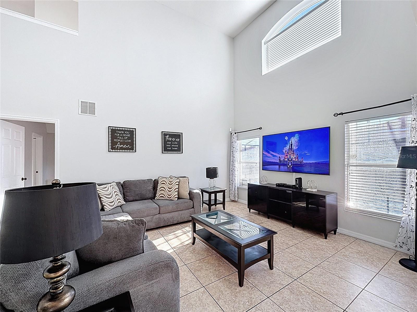 217 SEVILLA AVE, DAVENPORT, FL, 33897