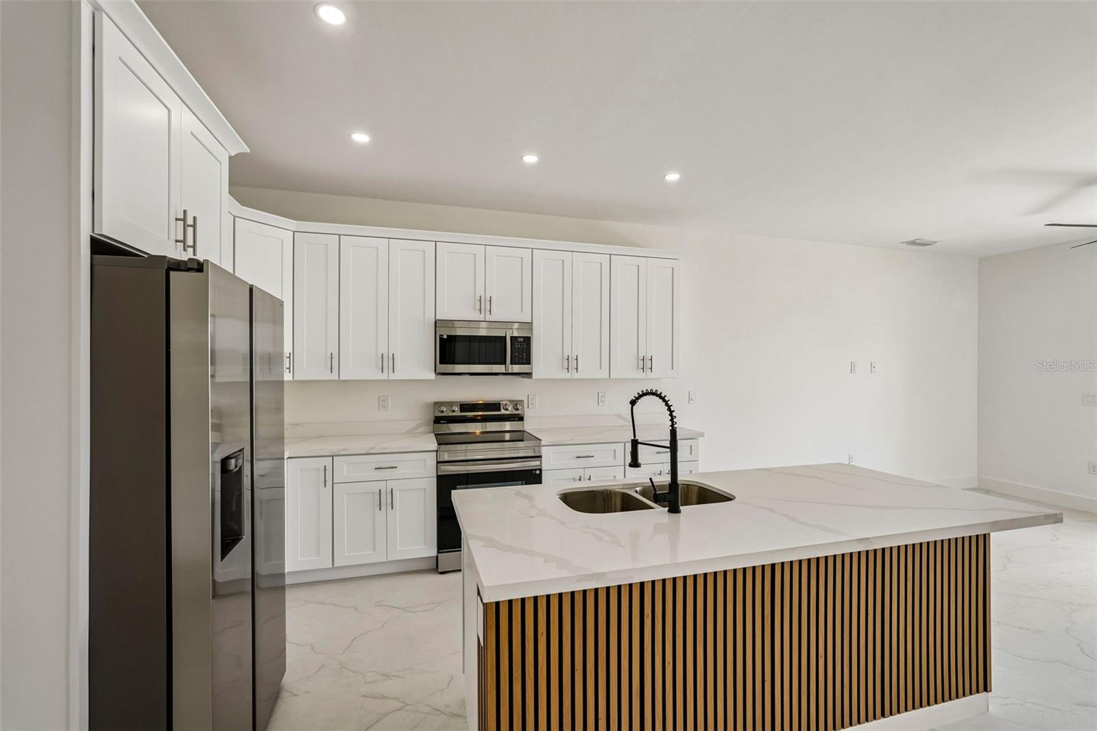 2406 HIGHTOWER AVE S, LEHIGH ACRES, FL, 33973