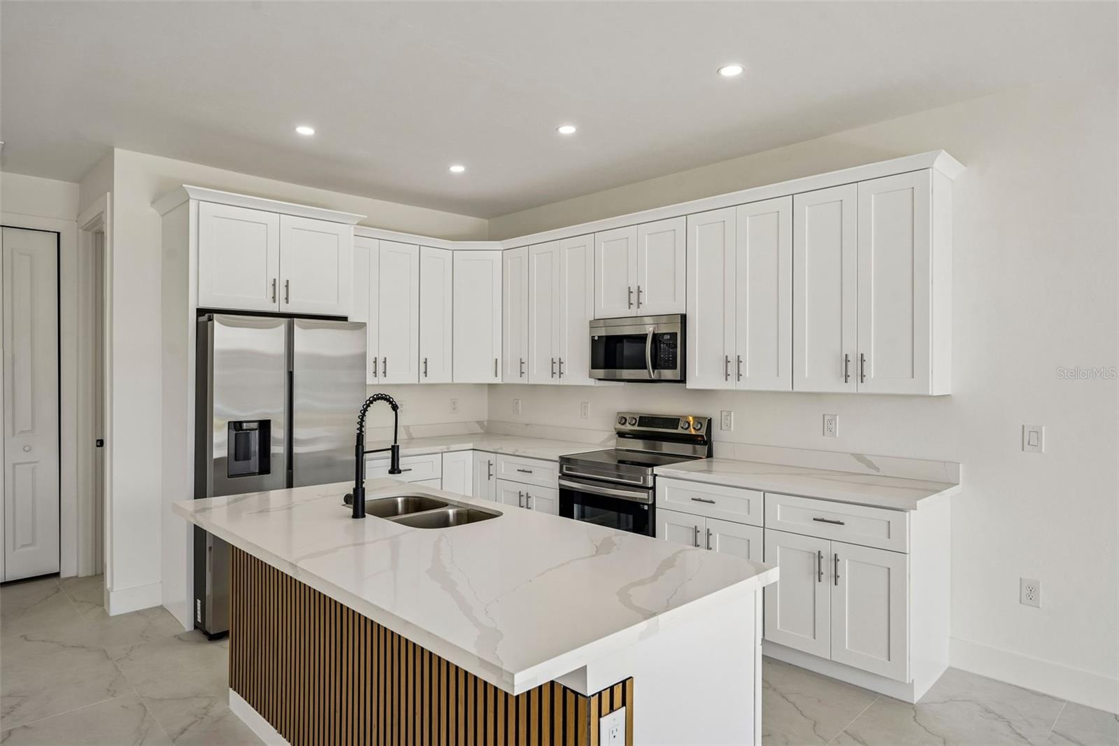 2406 HIGHTOWER AVE S, LEHIGH ACRES, FL, 33973
