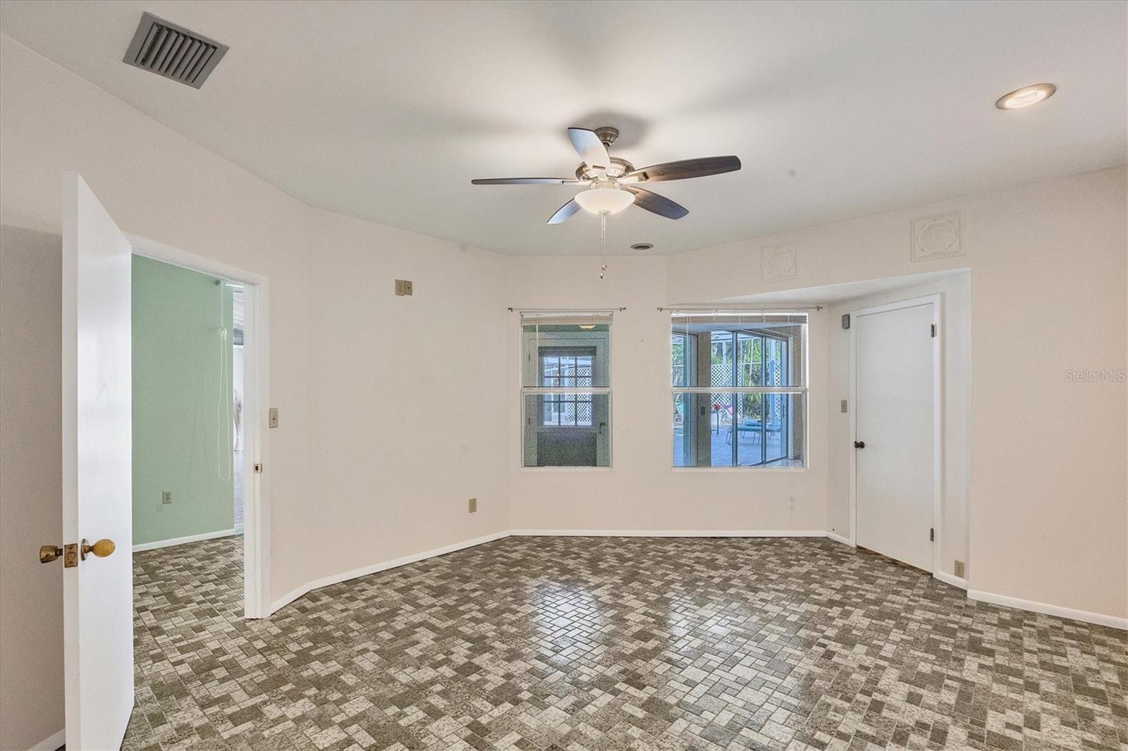 2605 DESOTO RD, SARASOTA, FL, 34234