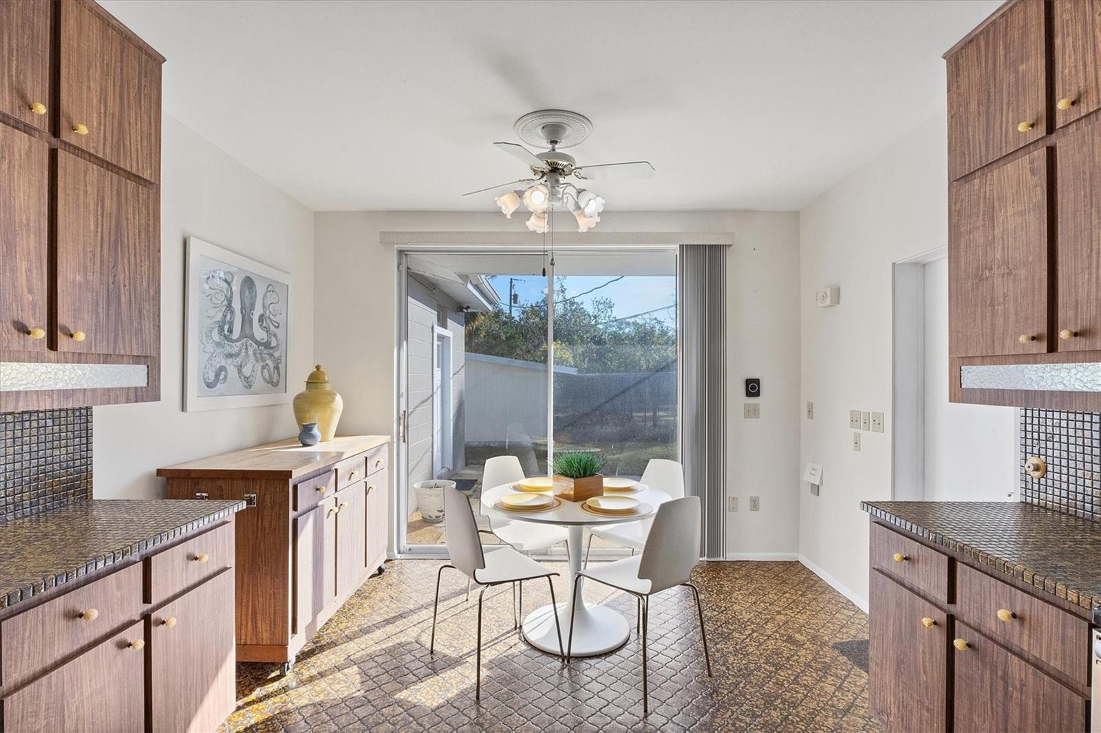 2605 DESOTO RD, SARASOTA, FL, 34234