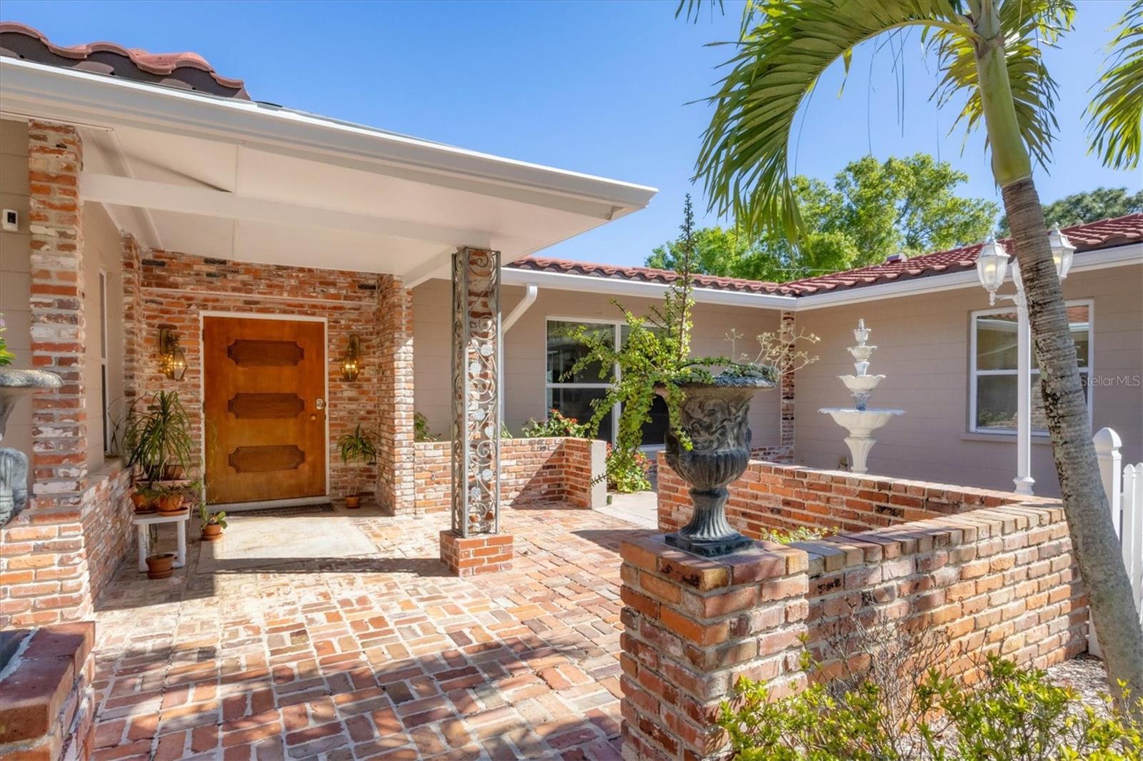 2605 DESOTO RD, SARASOTA, FL, 34234