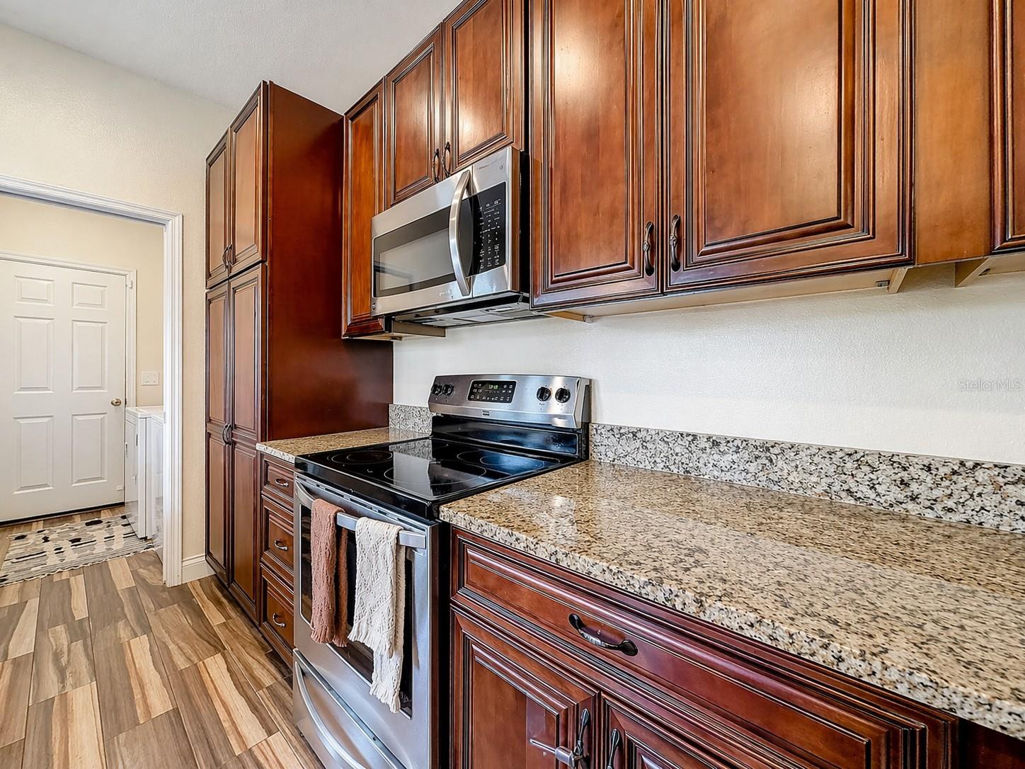 810 PECAN AVE, SANFORD, FL, 32771