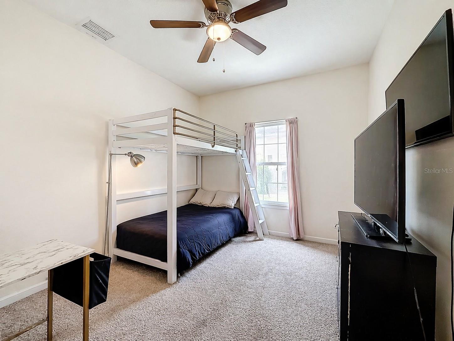 810 PECAN AVE, SANFORD, FL, 32771
