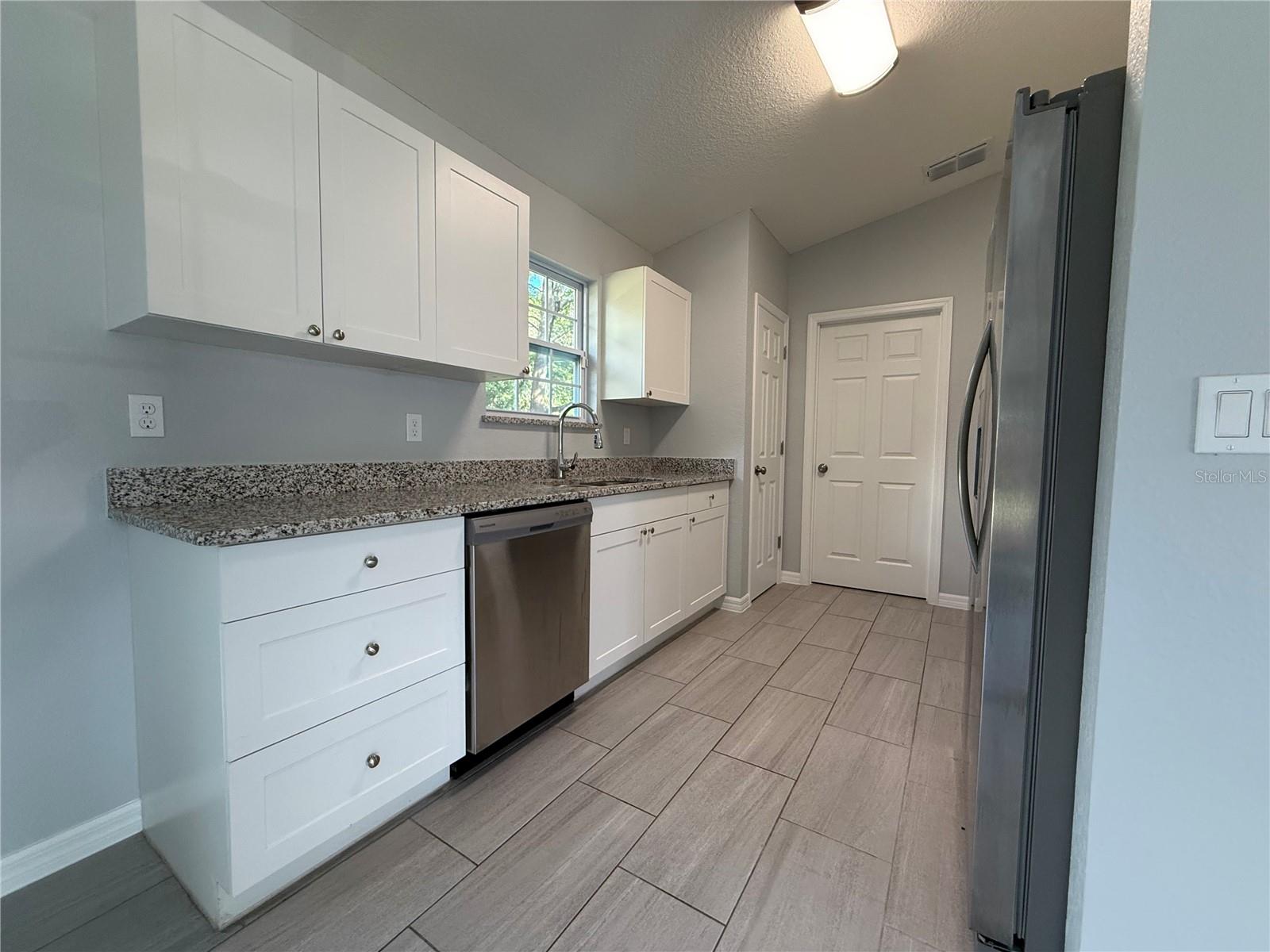 11667 SE 60TH AVE, BELLEVIEW, FL, 34420