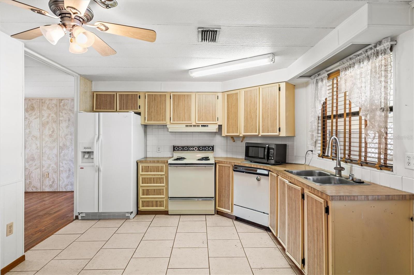 5316 53RD AVE E #K28, BRADENTON, FL, 34203