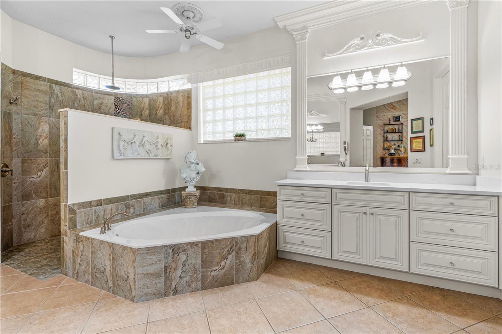 1106 OXBRIDGE LN, ORMOND BEACH, FL, 32174
