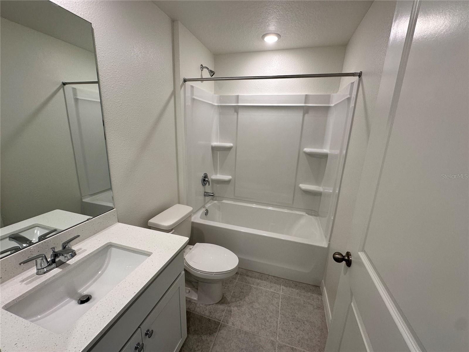 41 ROUND TREE DR, PALM COAST, FL, 32164