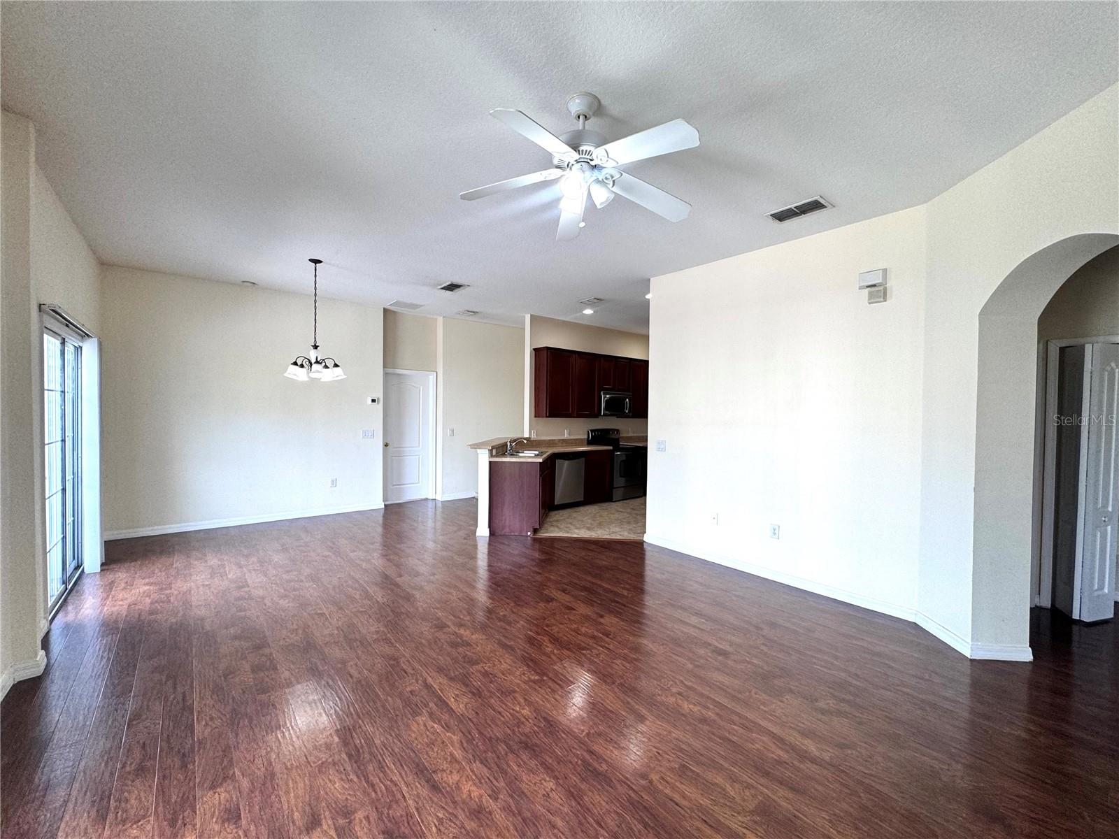 1985 ESTANCIA CIR, KISSIMMEE, FL, 34741