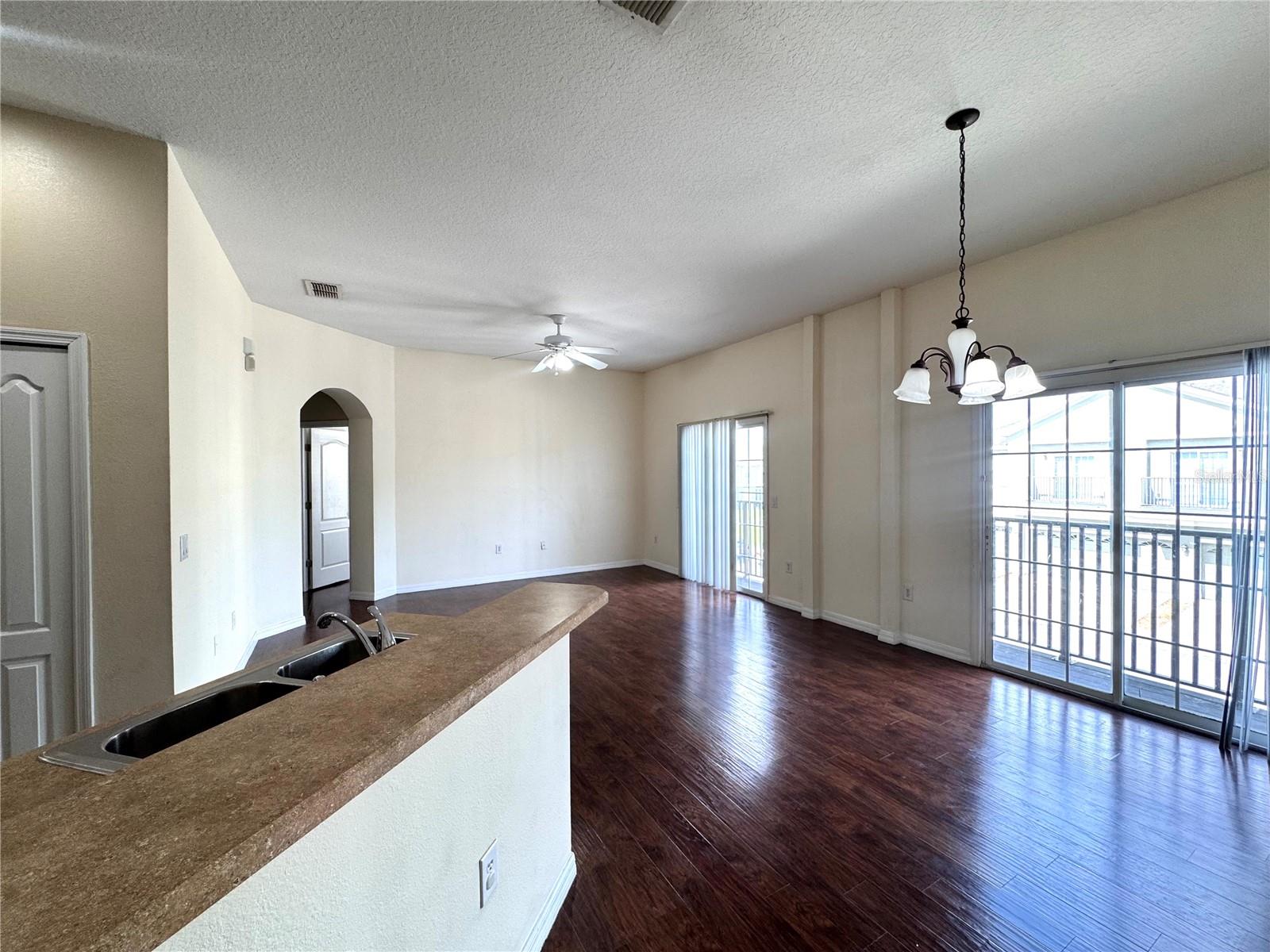 1985 ESTANCIA CIR, KISSIMMEE, FL, 34741