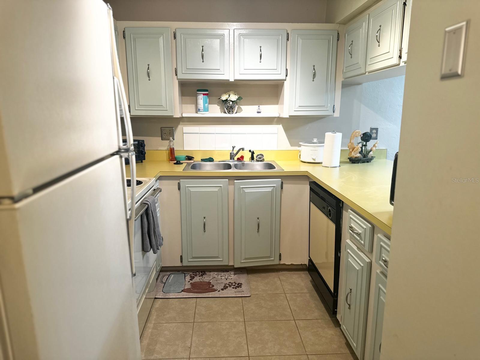1415 OCEAN SHORE BLVD #B060, ORMOND BEACH, FL, 32176