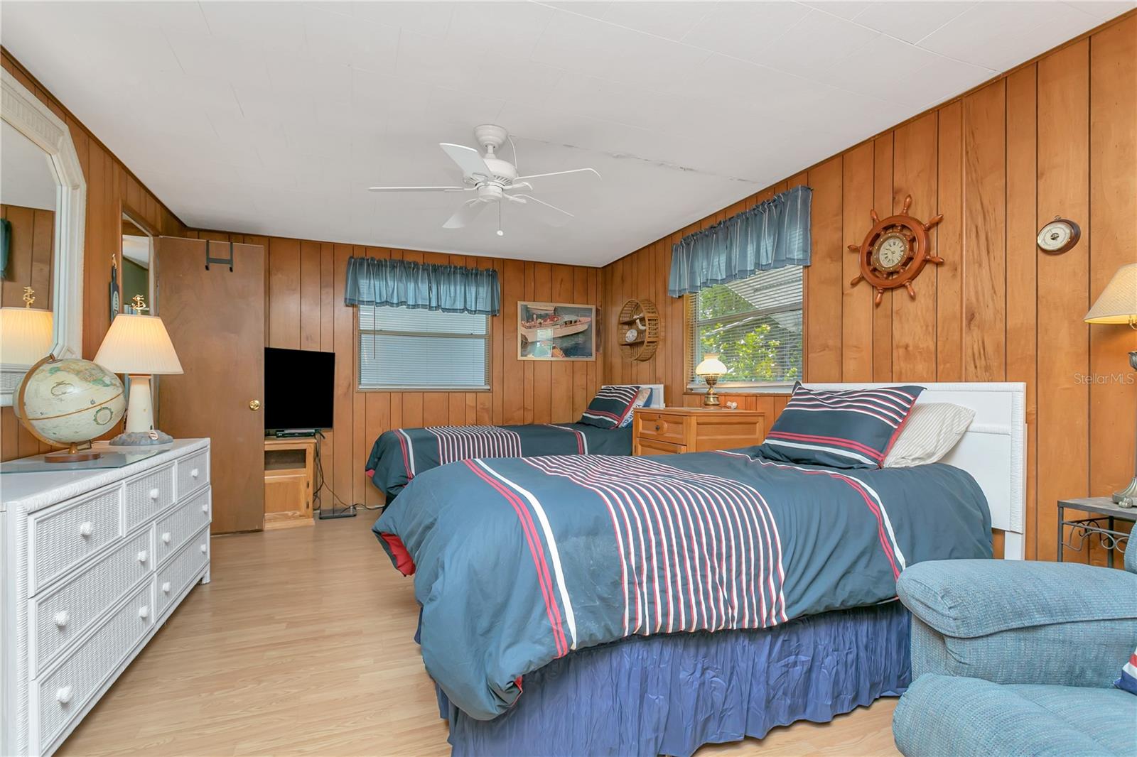 3208 OAKWOOD BLVD S, SARASOTA, FL, 34237
