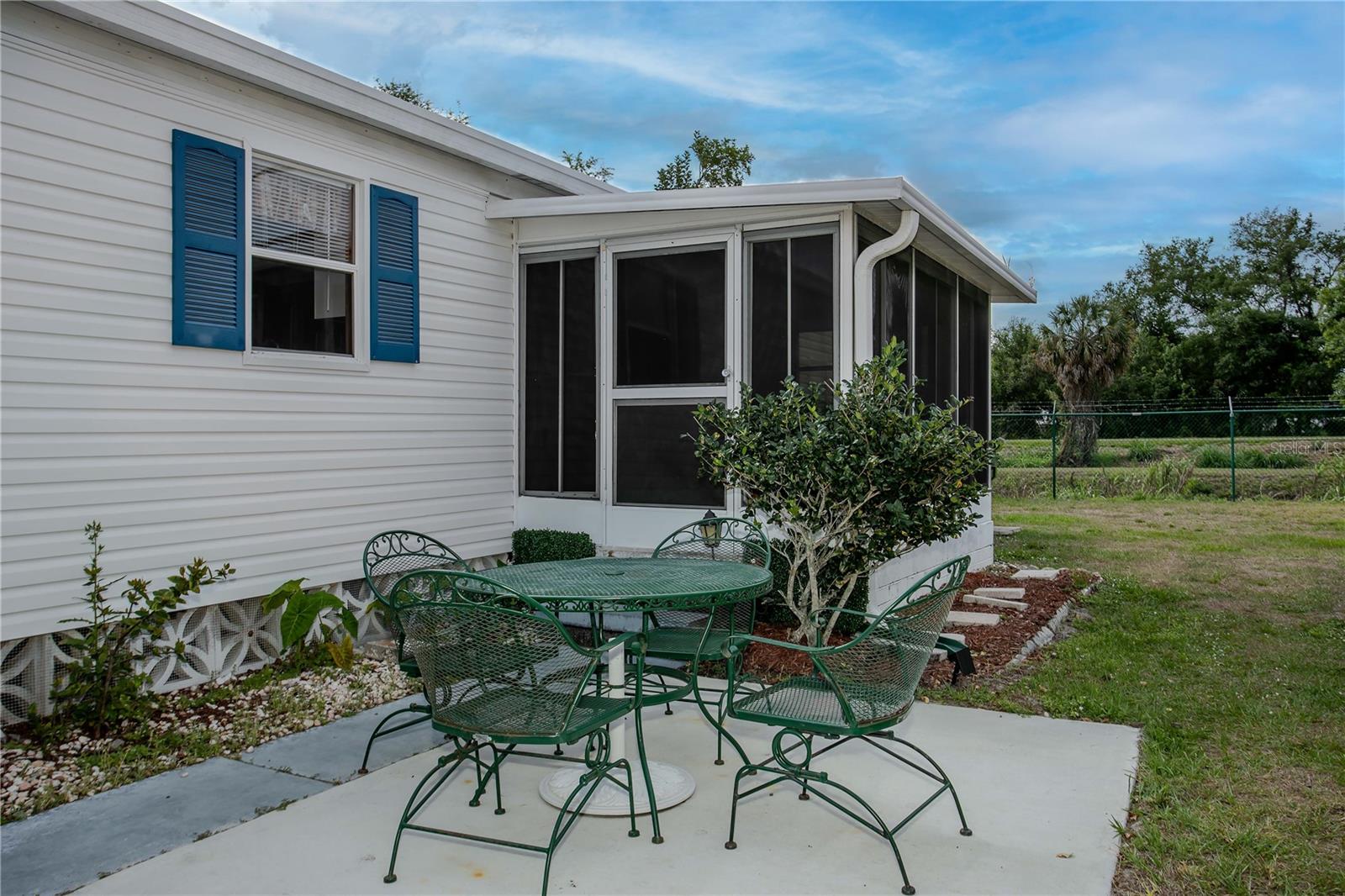 3208 OAKWOOD BLVD S, SARASOTA, FL, 34237