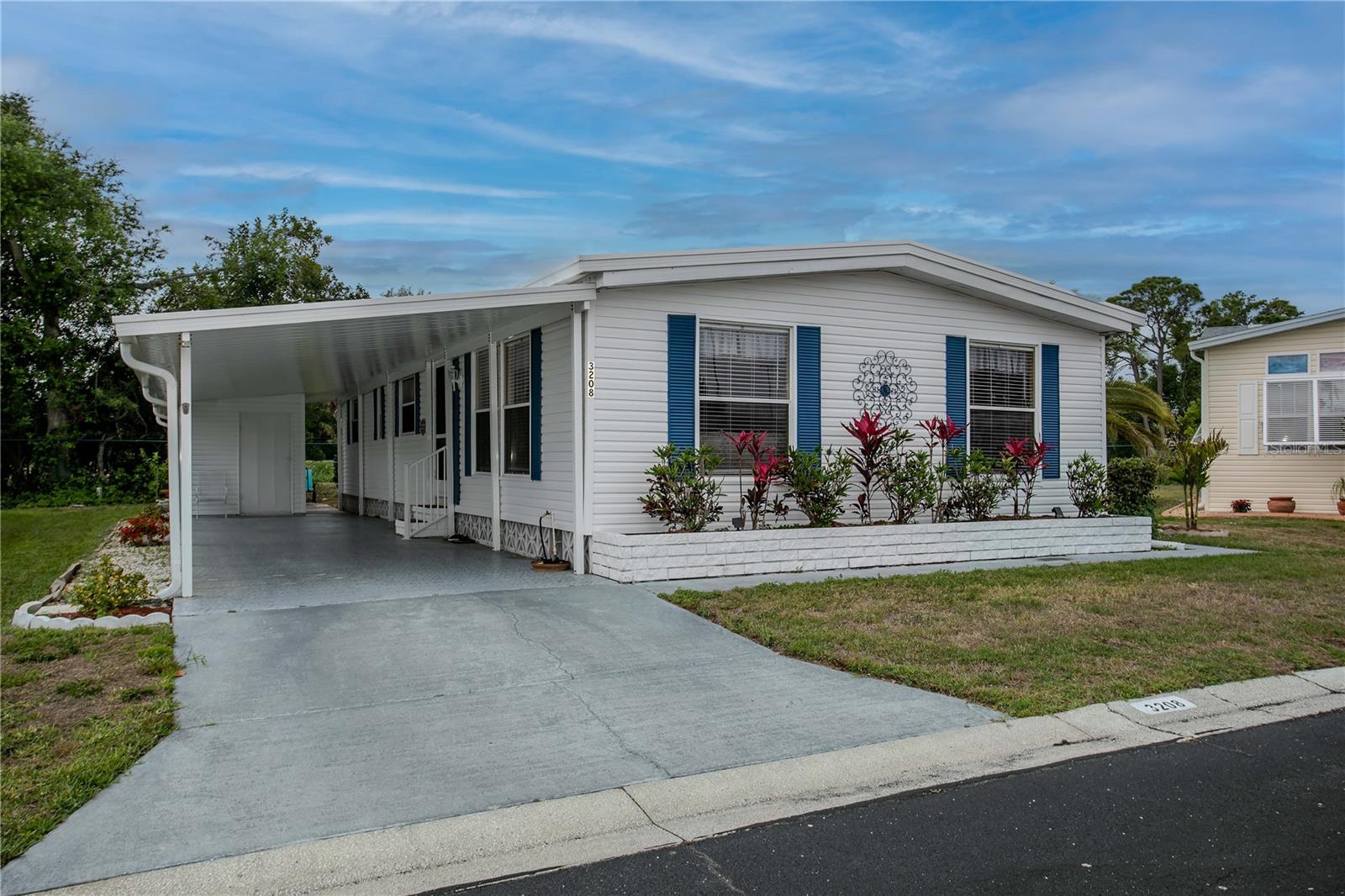 3208 OAKWOOD BLVD S, SARASOTA, FL, 34237