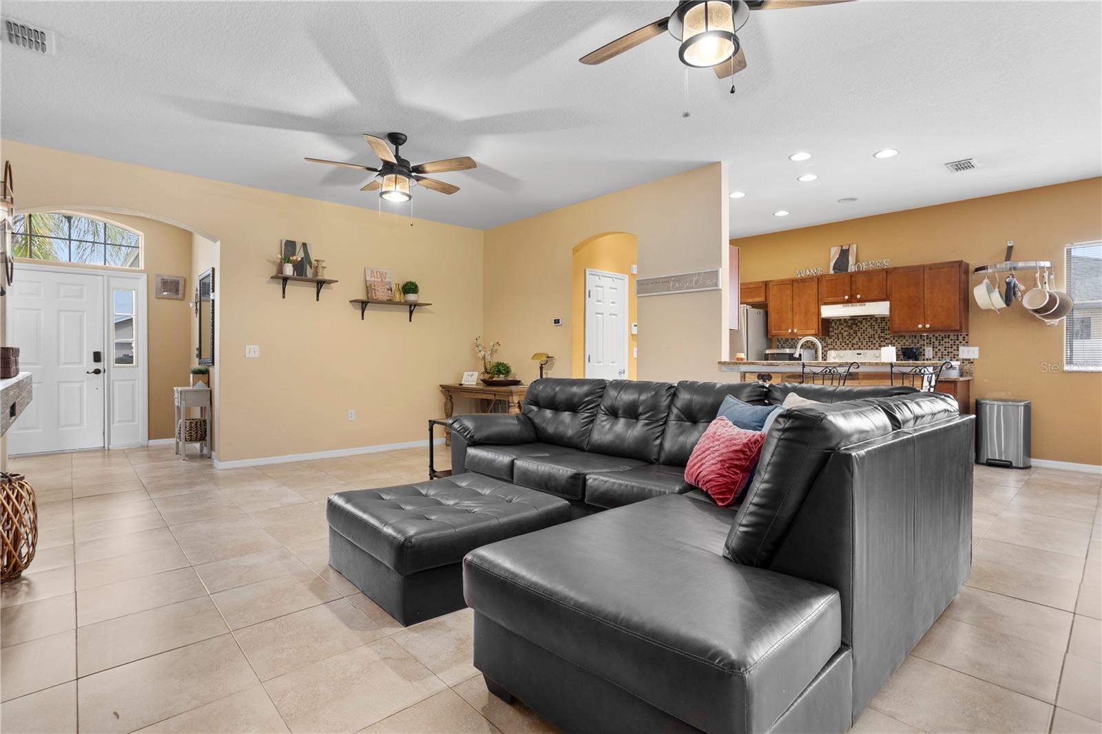 3648 SANDHILL CRANE DR, LAKELAND, FL, 33811