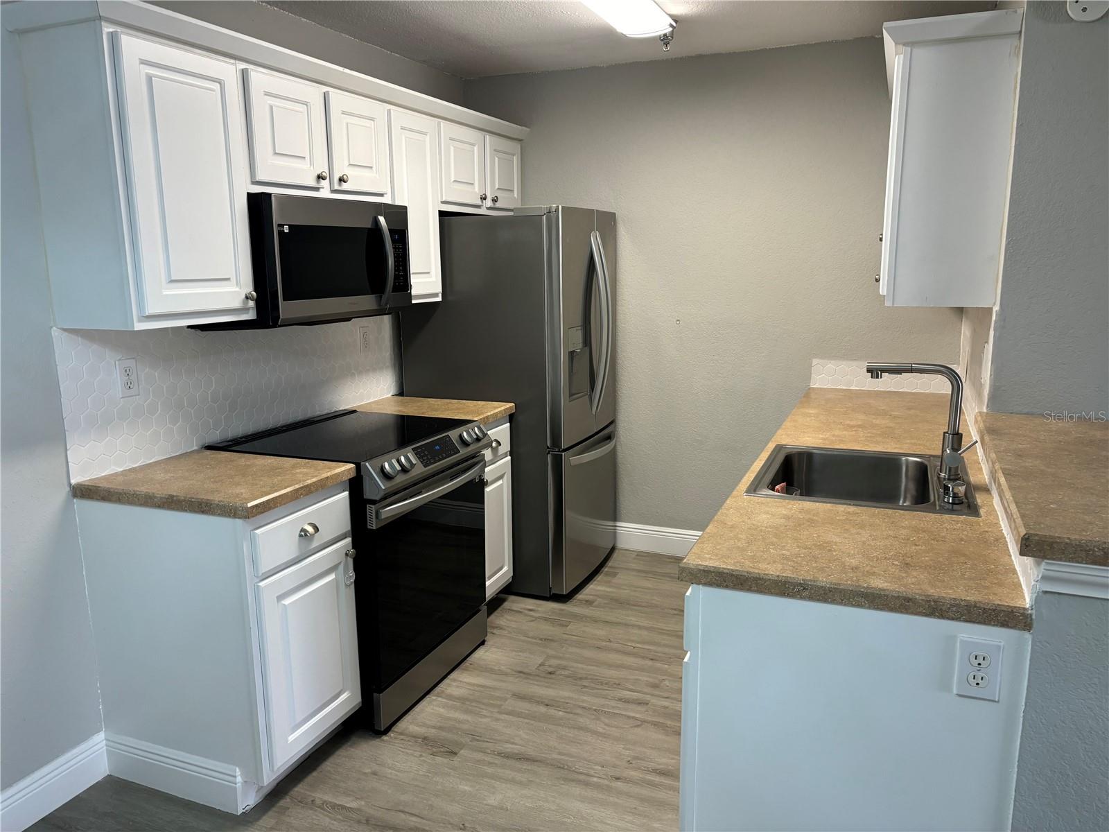 10263 GANDY BLVD N #2106, ST PETERSBURG, FL, 33702