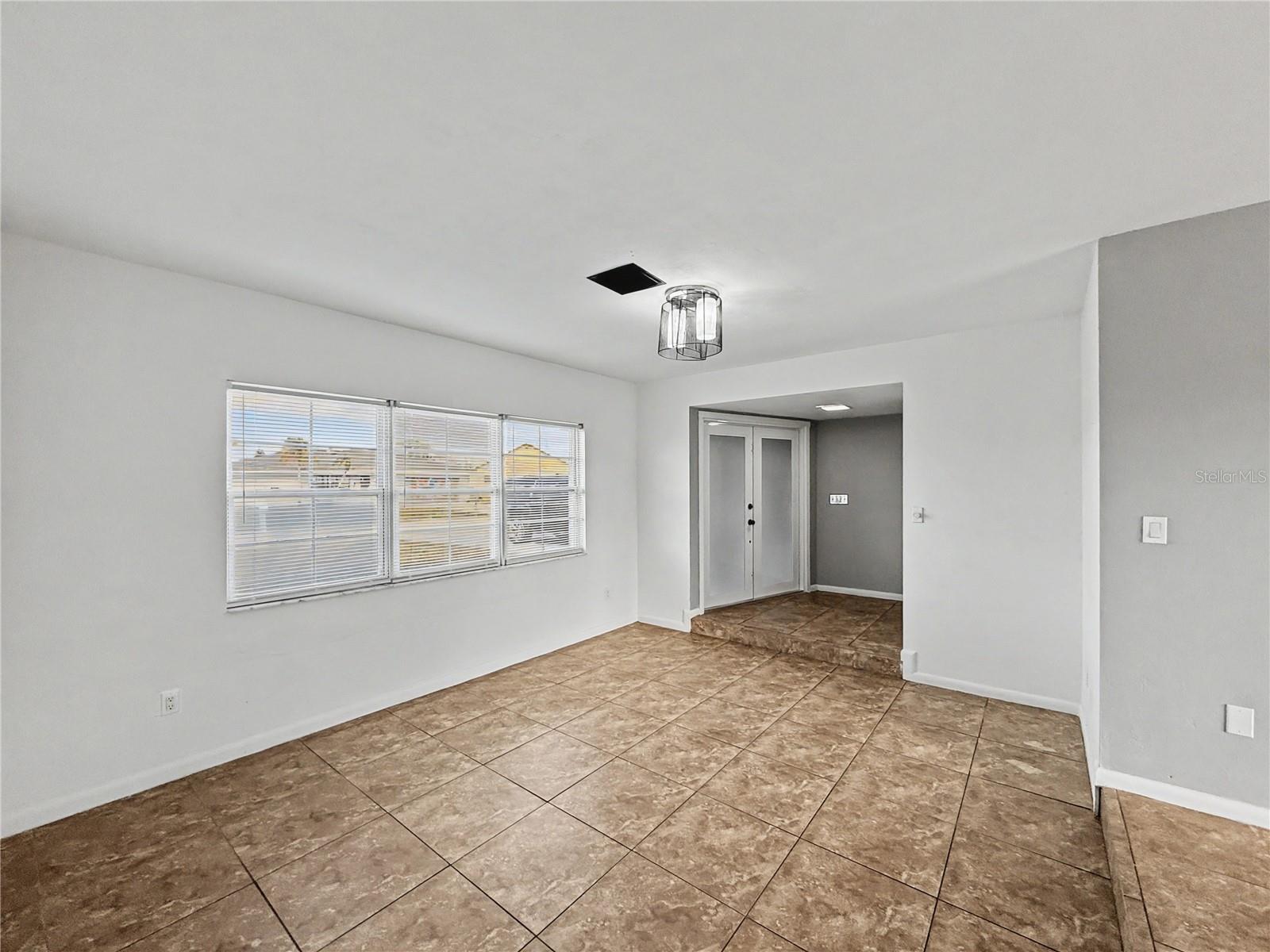7658 LAUREL VALLEY RD, FORT MYERS, FL, 33967