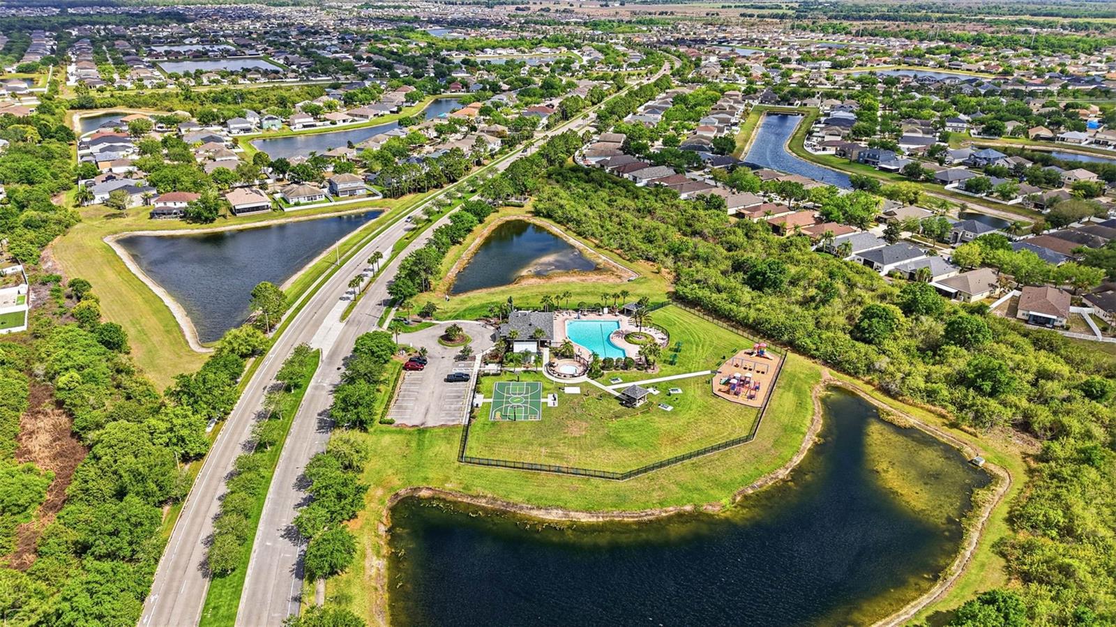 13706 ARTESA BELL DR, RIVERVIEW, FL, 33579