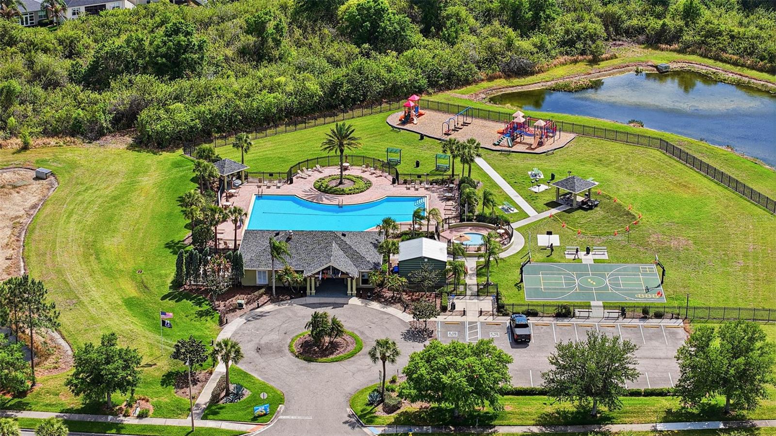 13706 ARTESA BELL DR, RIVERVIEW, FL, 33579