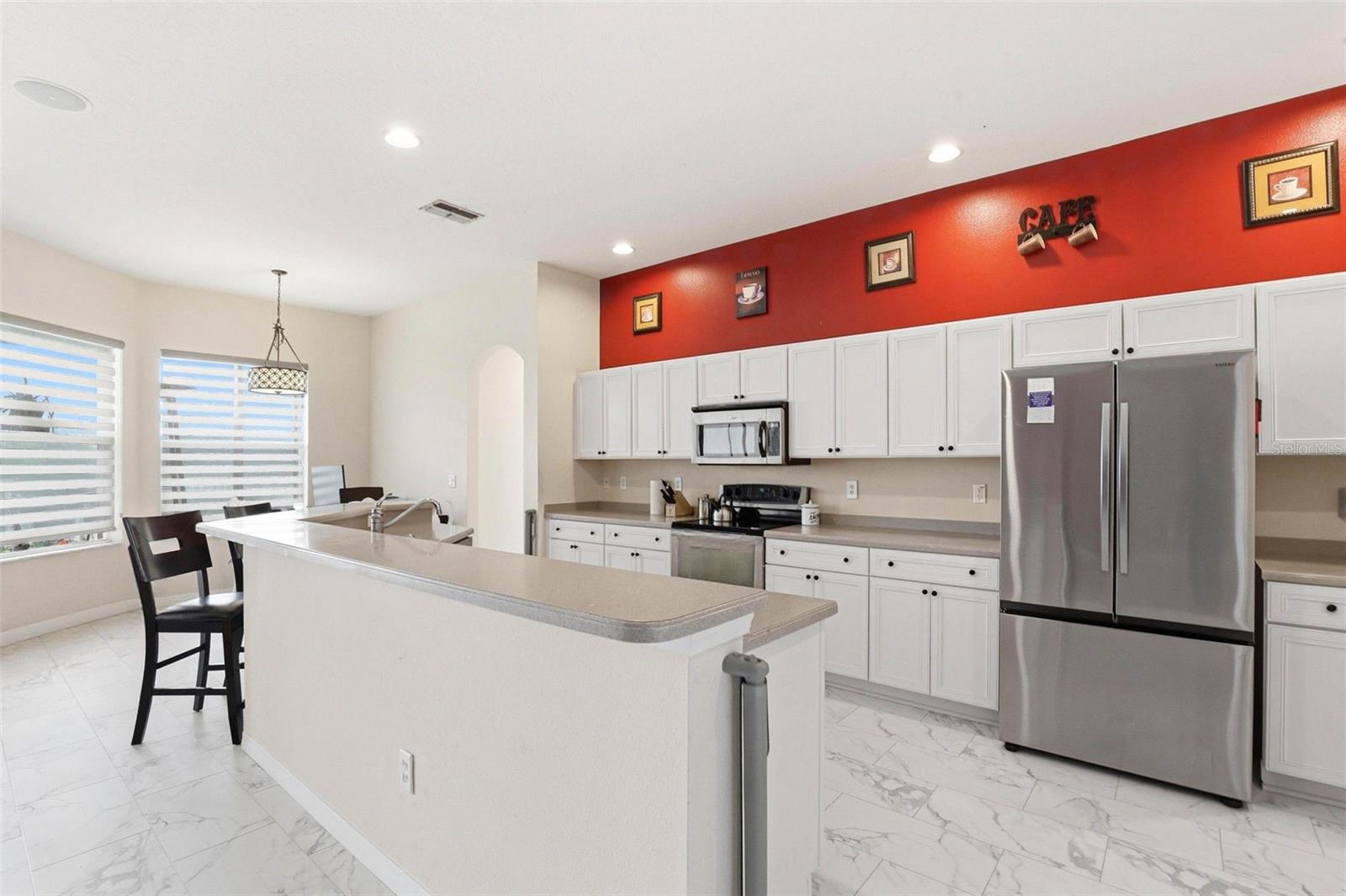 13706 ARTESA BELL DR, RIVERVIEW, FL, 33579