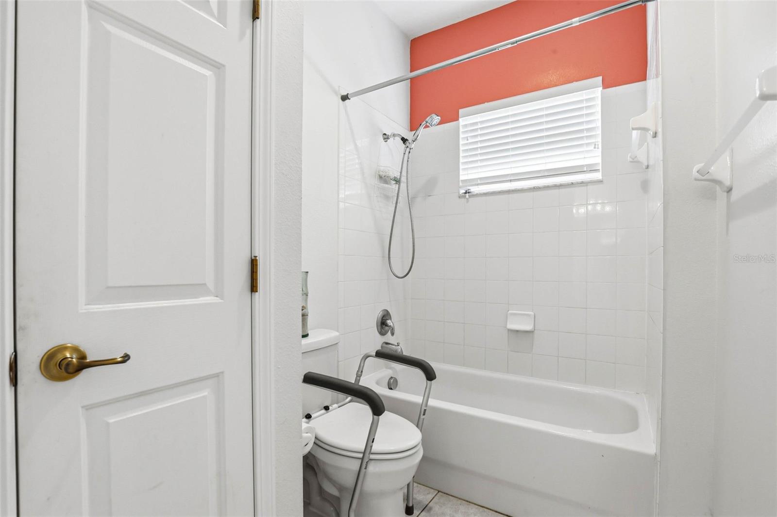 13706 ARTESA BELL DR, RIVERVIEW, FL, 33579