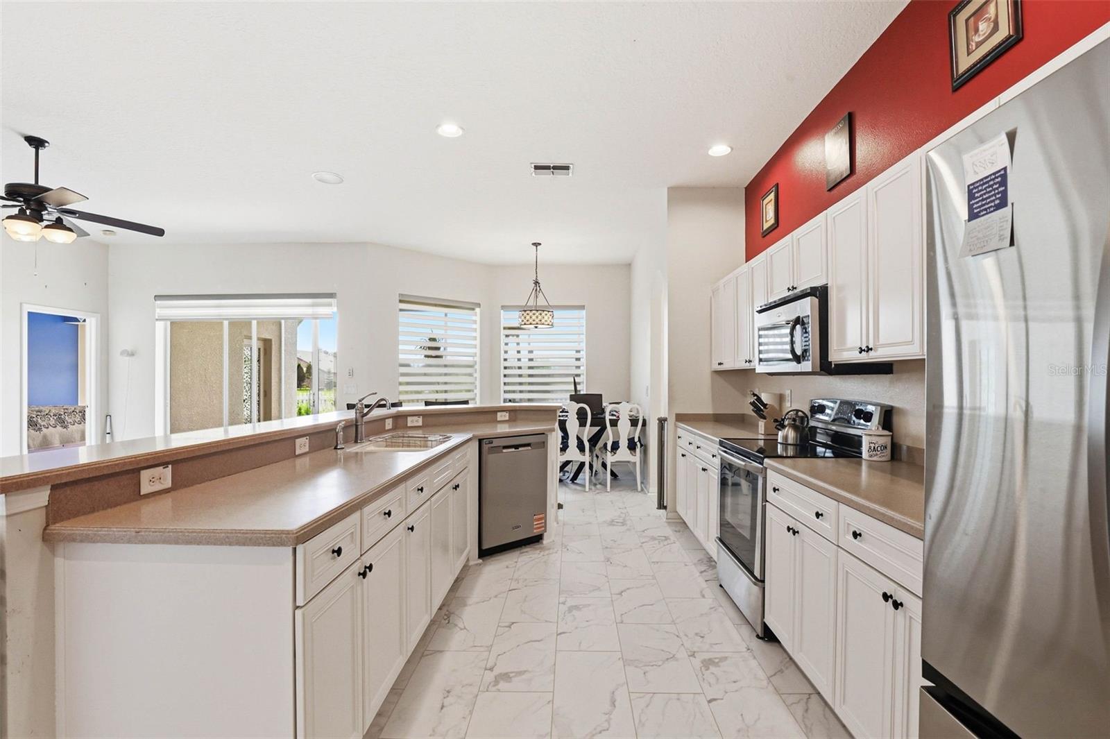 13706 ARTESA BELL DR, RIVERVIEW, FL, 33579