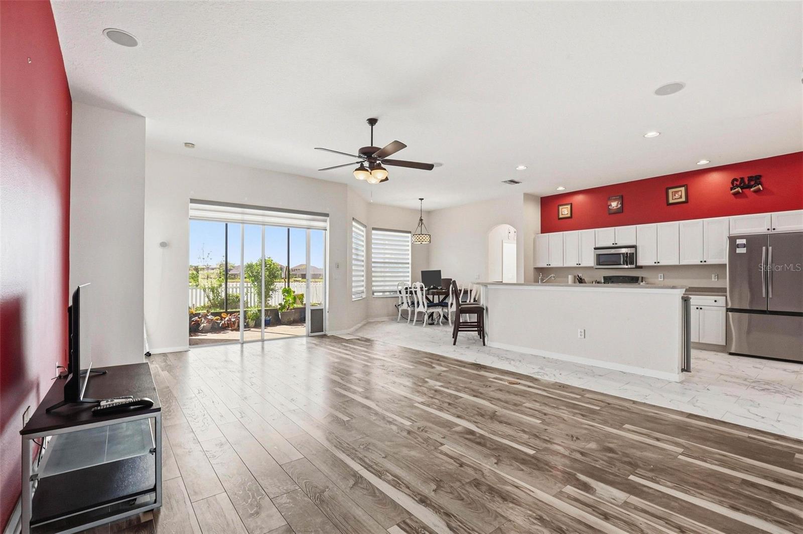13706 ARTESA BELL DR, RIVERVIEW, FL, 33579