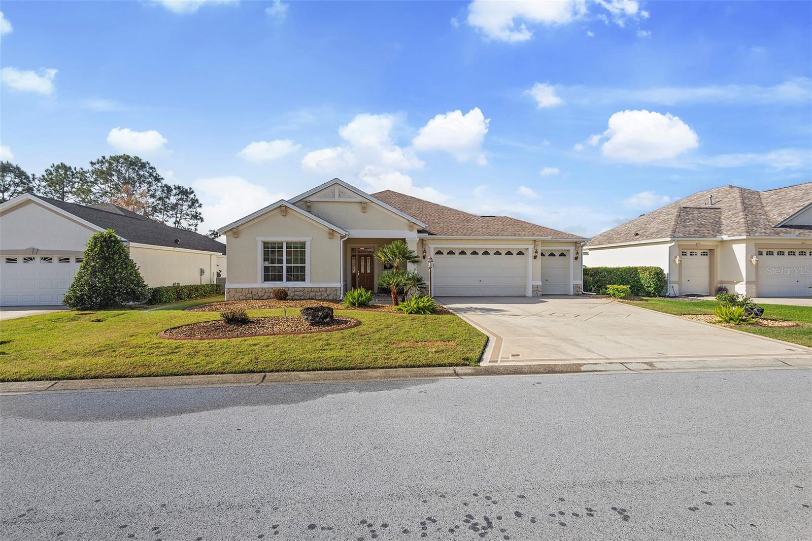 976 SHELLBARK WAY, THE VILLAGES, FL, 32162