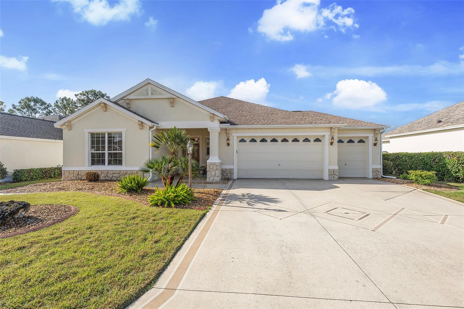976 SHELLBARK WAY, THE VILLAGES, FL, 32162