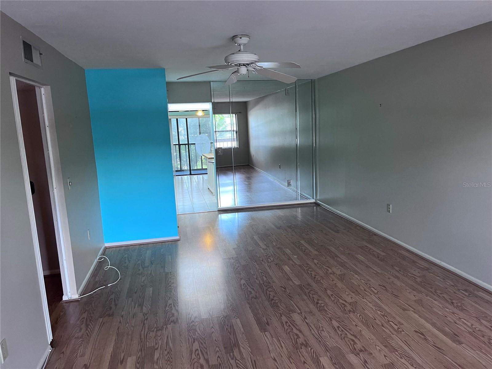 315 30TH AVE W #B203, BRADENTON, FL, 34205
