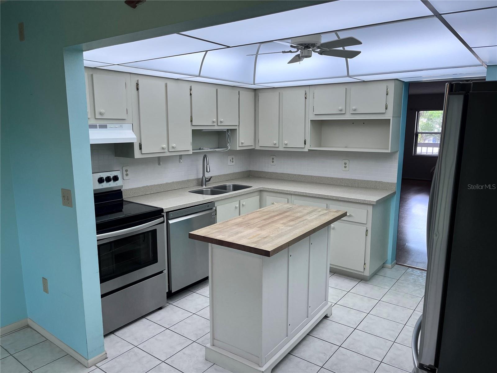 315 30TH AVE W #B203, BRADENTON, FL, 34205