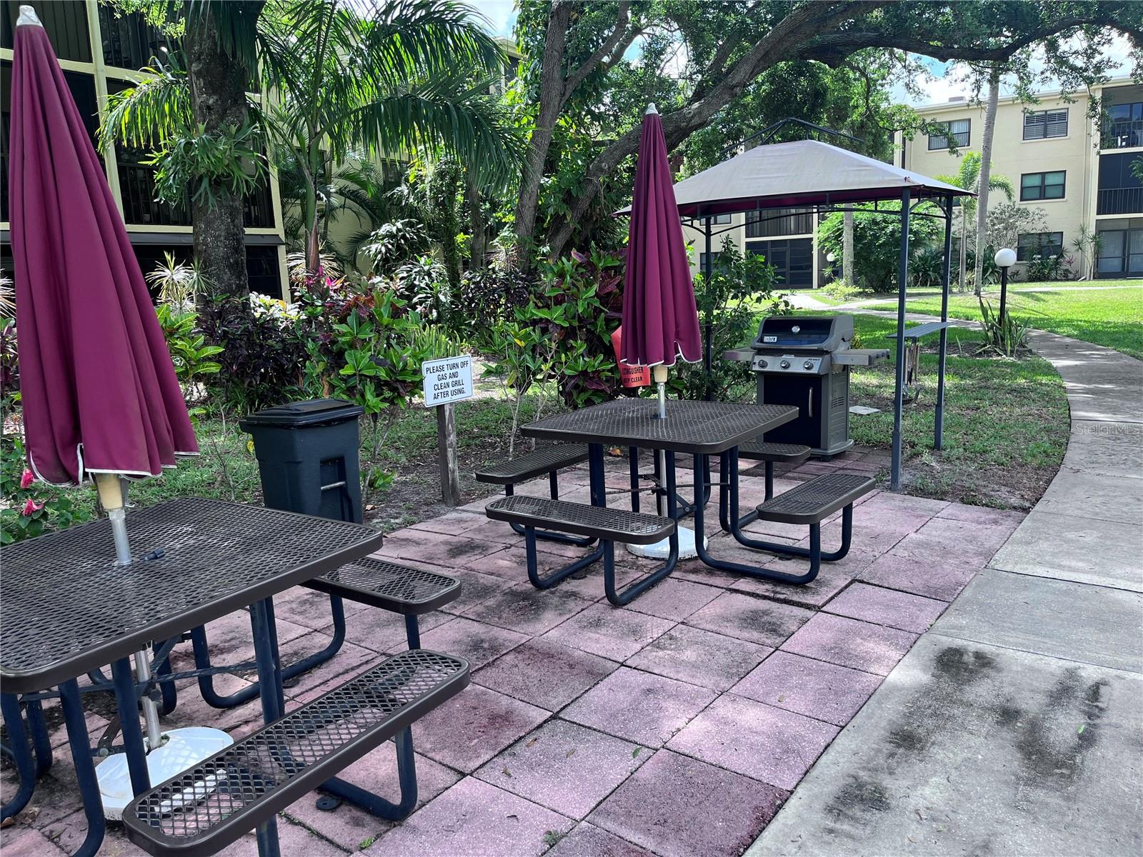 315 30TH AVE W #B203, BRADENTON, FL, 34205