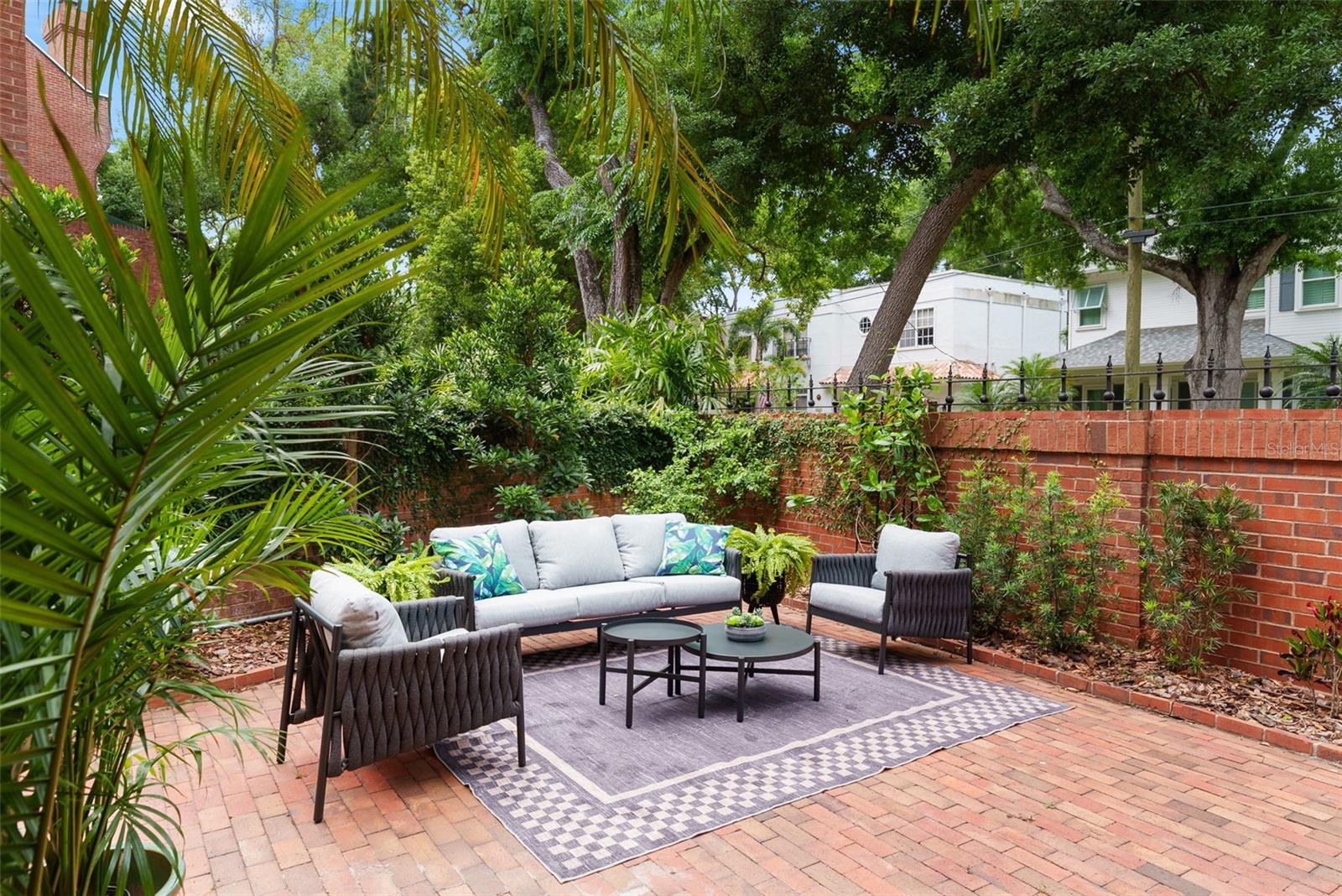 5121 S NICHOL ST, TAMPA, FL, 33611