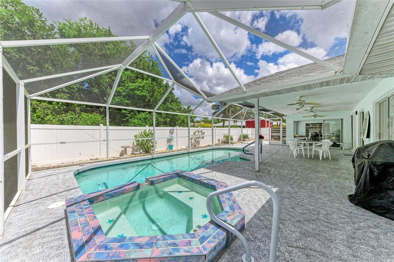 4916 32ND AVENUE DR W, BRADENTON, FL, 34209