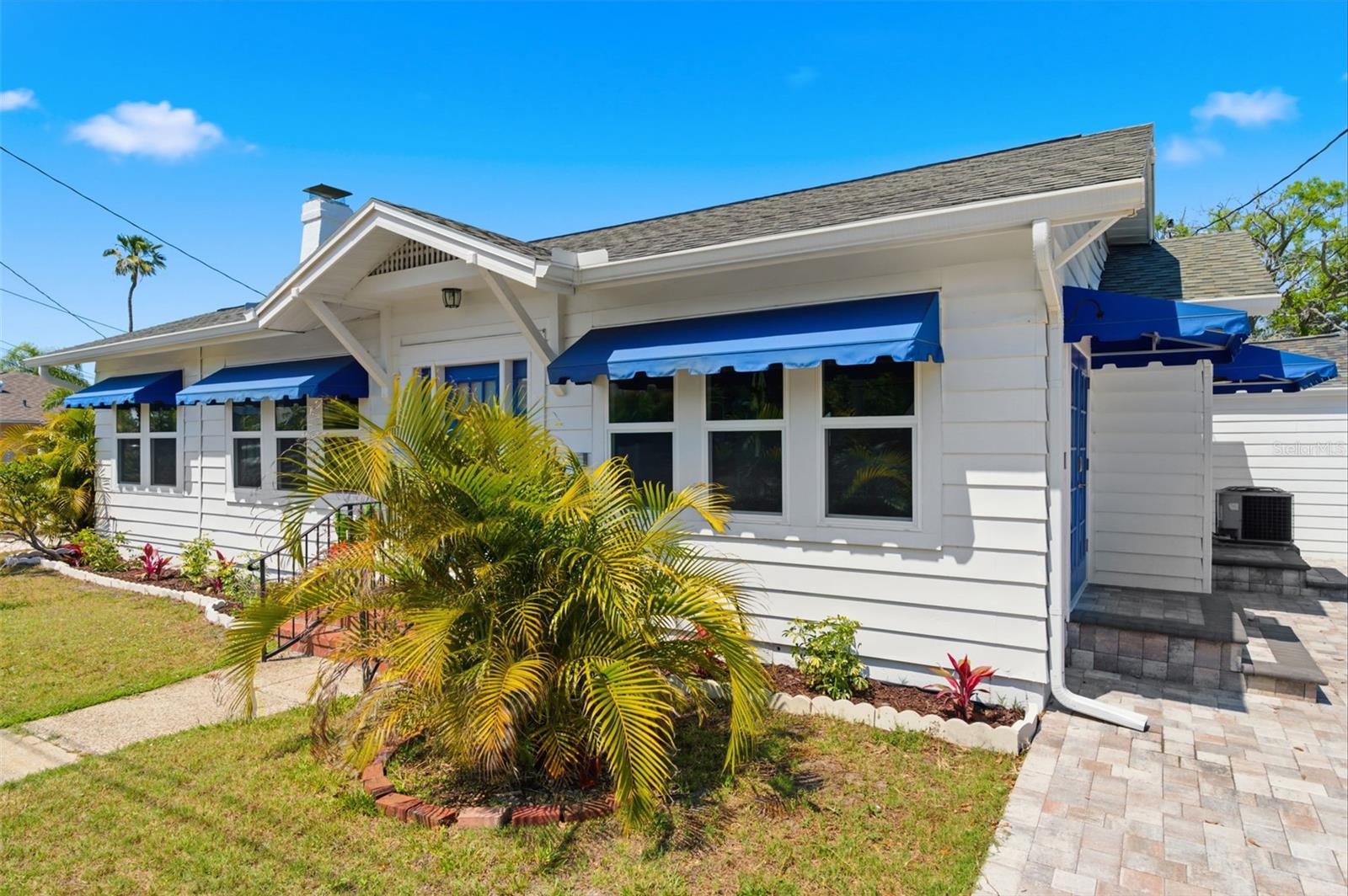 410 W LEMON ST, TARPON SPRINGS, FL, 34689