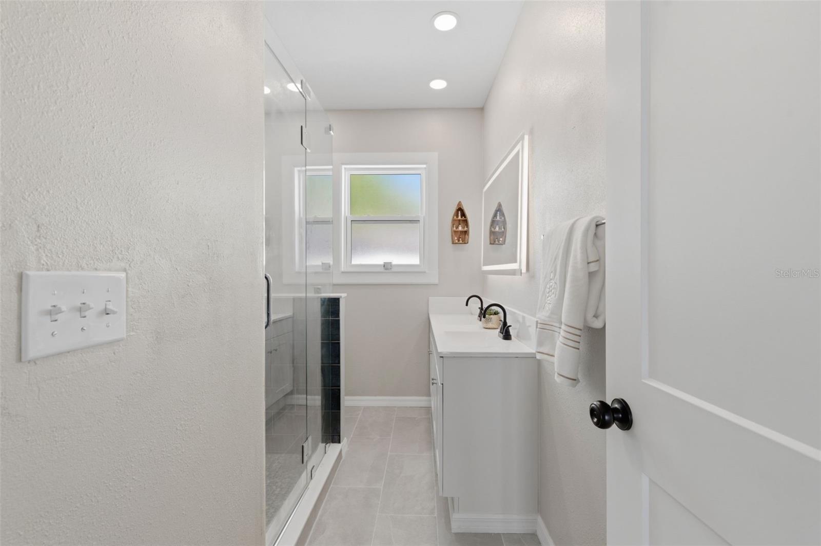 410 W LEMON ST, TARPON SPRINGS, FL, 34689