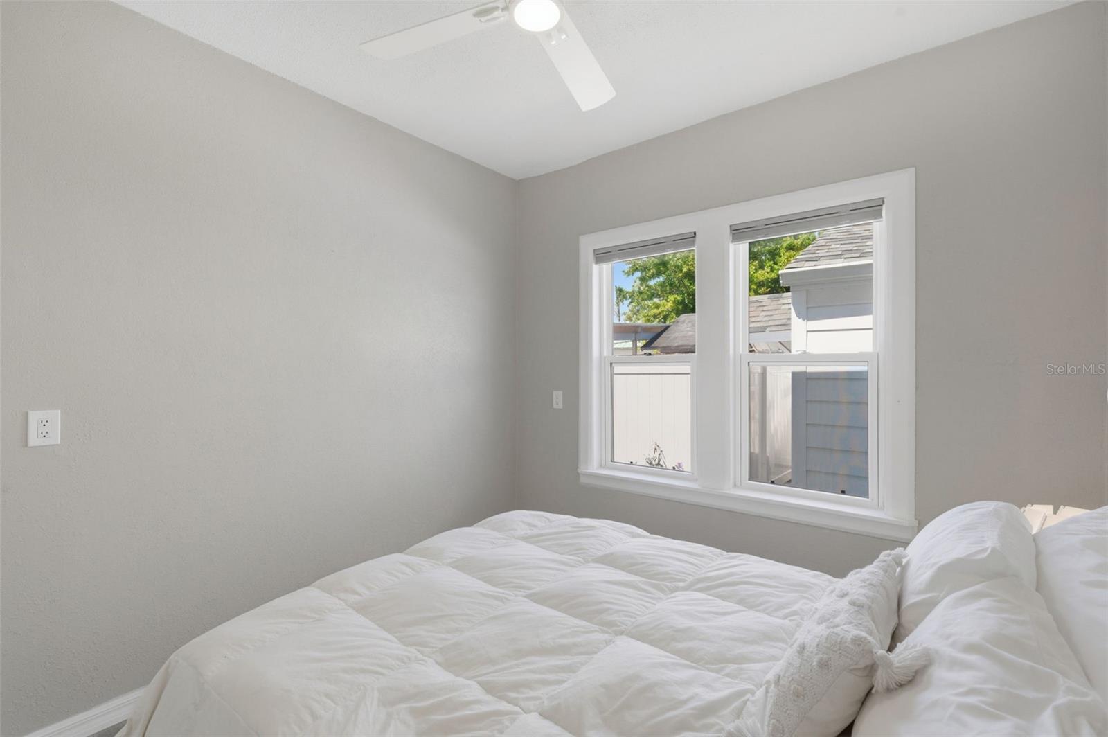 410 W LEMON ST, TARPON SPRINGS, FL, 34689