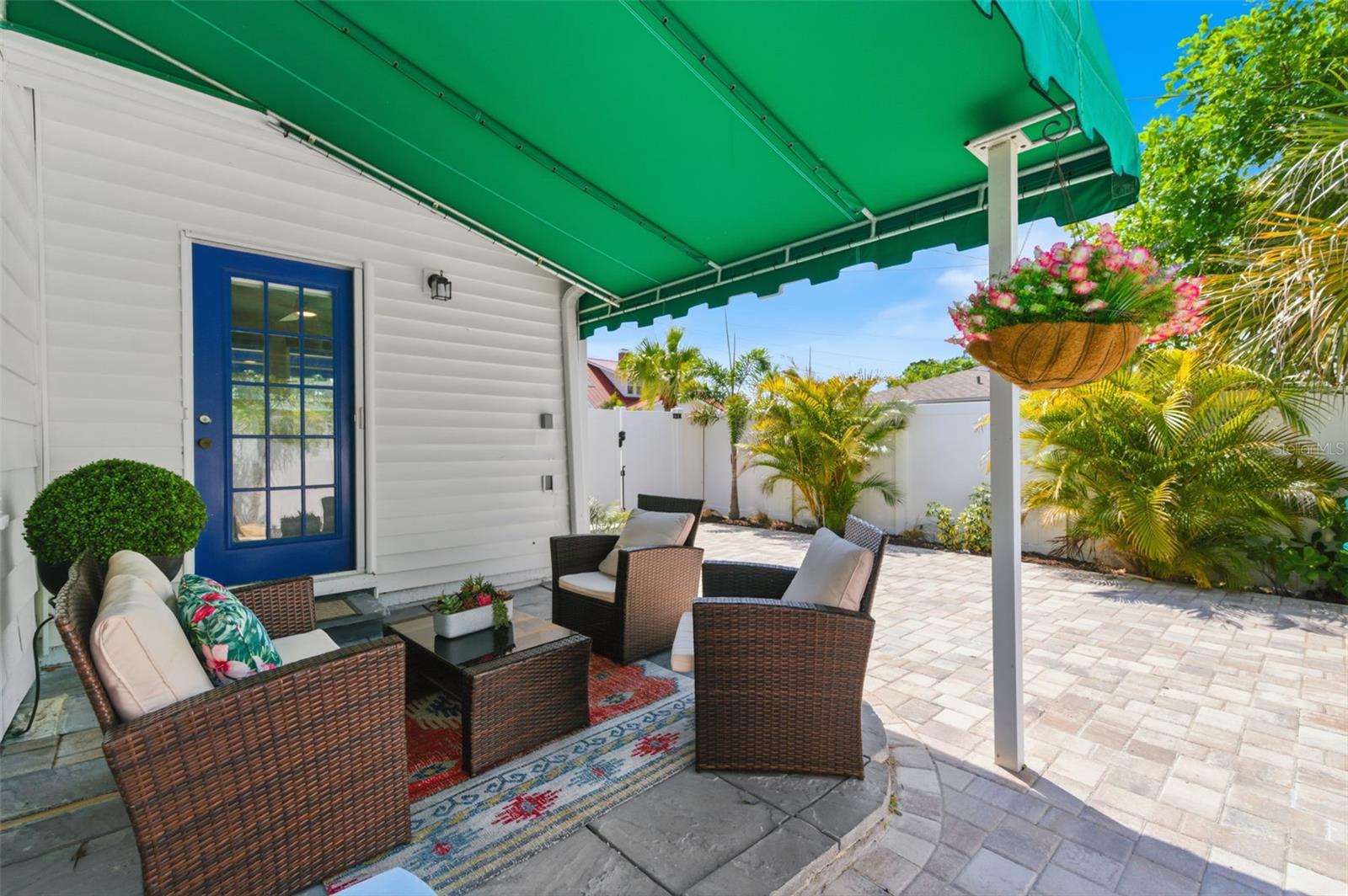 410 W LEMON ST, TARPON SPRINGS, FL, 34689