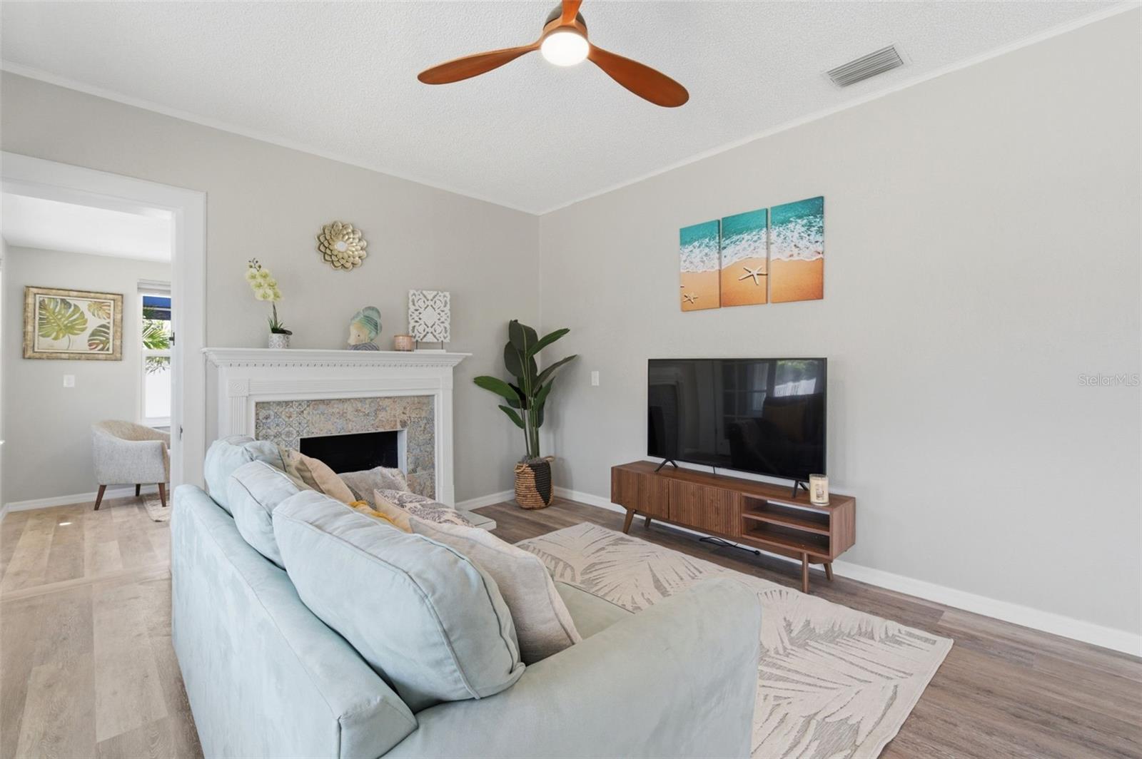 410 W LEMON ST, TARPON SPRINGS, FL, 34689