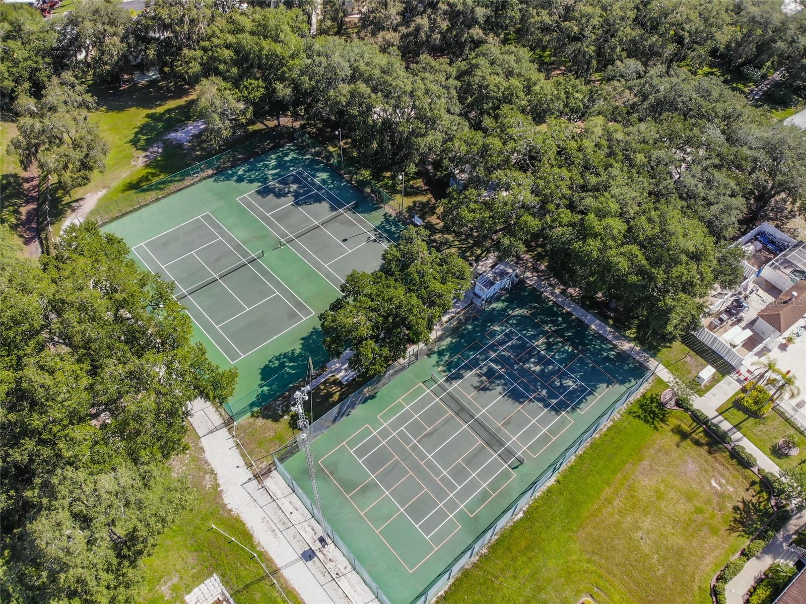 13 SADDLEBAG TRL S, LAKE WALES, FL, 33898