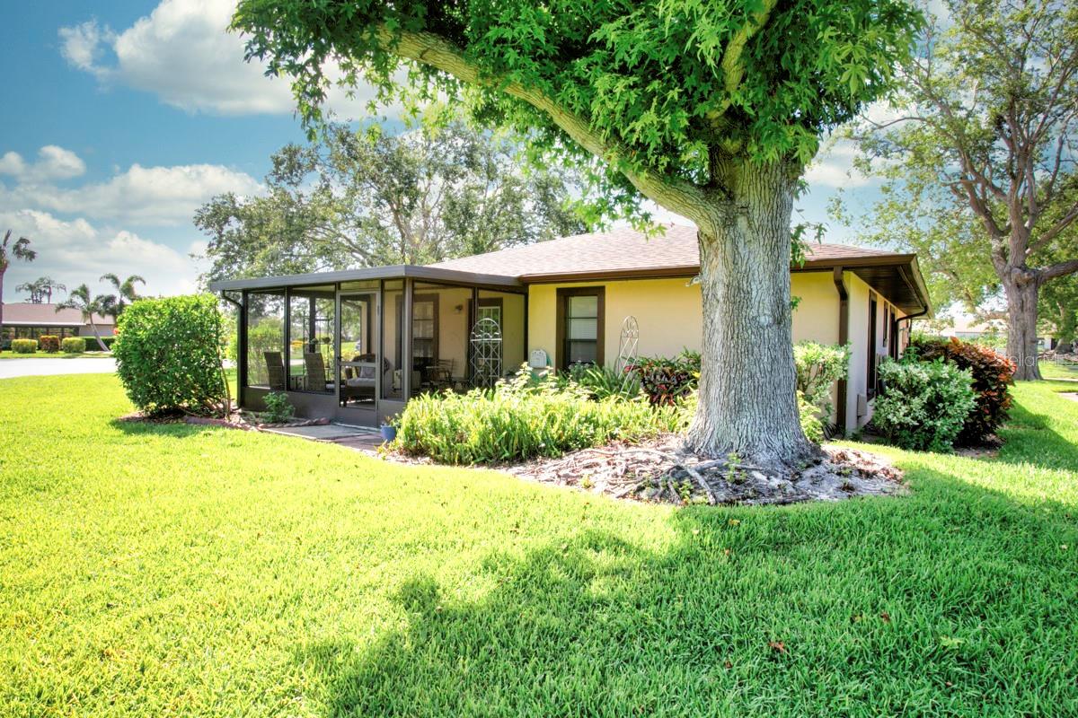 6504 HERITAGE LN #99, BRADENTON, FL, 34209