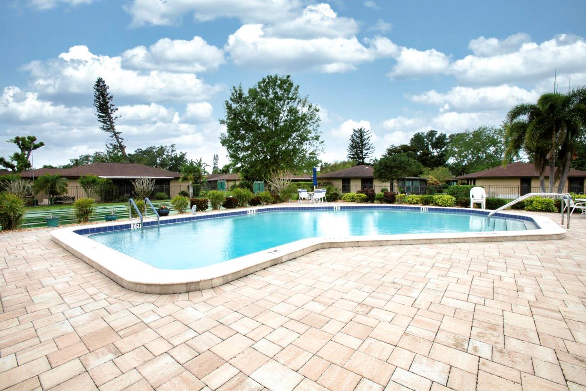 6504 HERITAGE LN #99, BRADENTON, FL, 34209