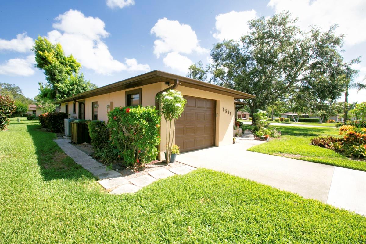 6504 HERITAGE LN #99, BRADENTON, FL, 34209